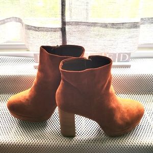 Woman's Scoop Faux Suede Platform Heel Boots Brown